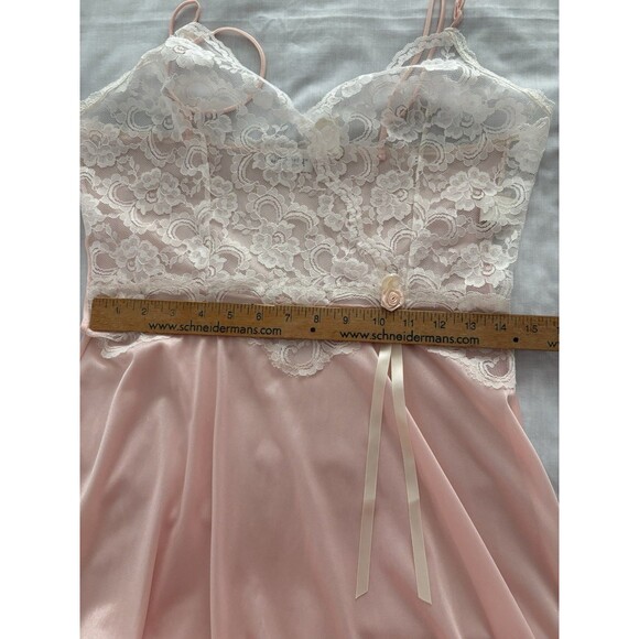 Vintage Adonna Nightgown Size M Pink Sheer Satiny Negligee Lace Fairy Whimsy* - Picture 8 of 16